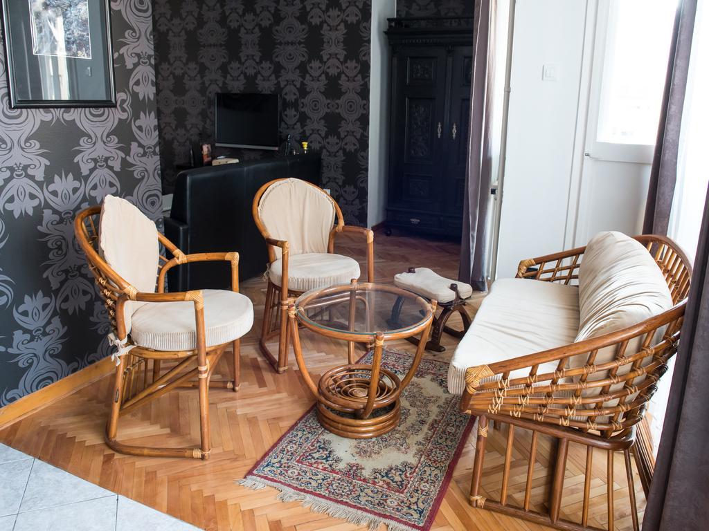 Apartment Marshall Resavska เบลเกรด ภายนอก รูปภาพ